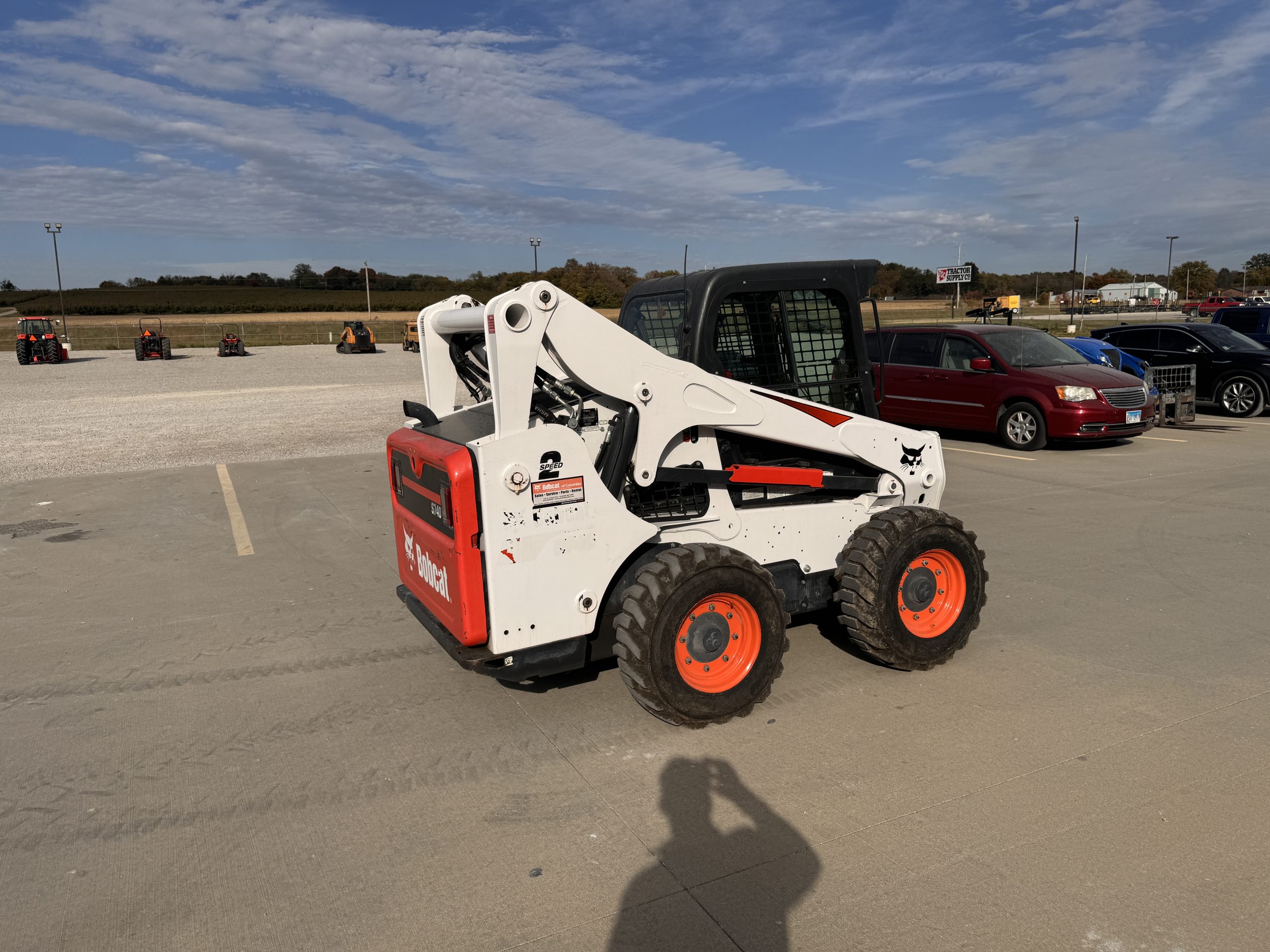 BOBCAT SIDE 4 PROFILE