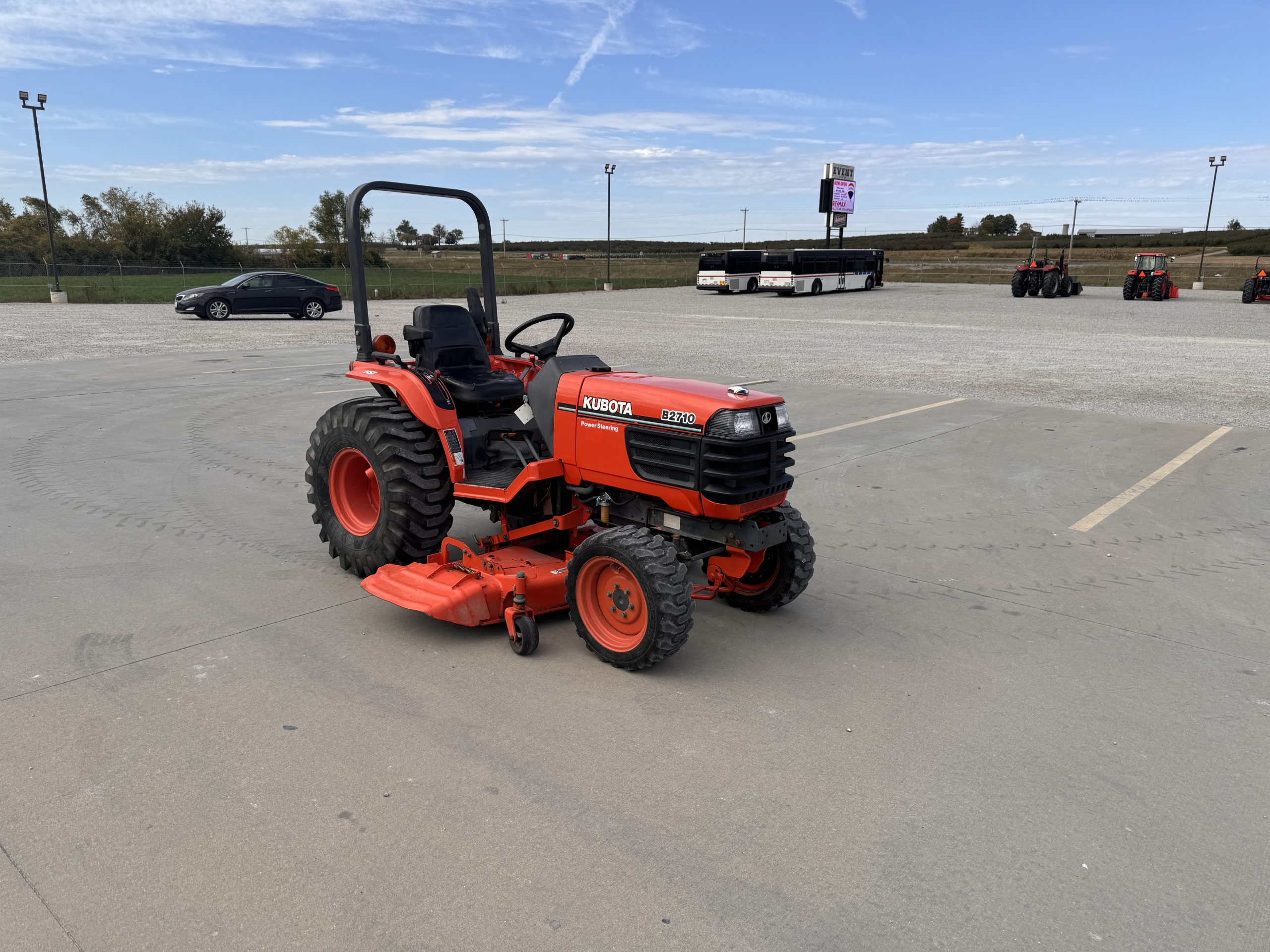 KUBOTA MOWER SIDE PROFILE