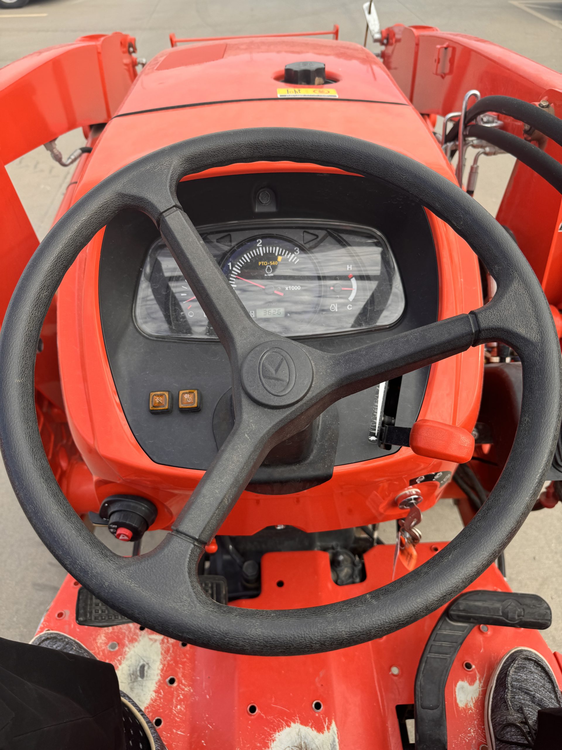 KUBOTA UTILITY DASH